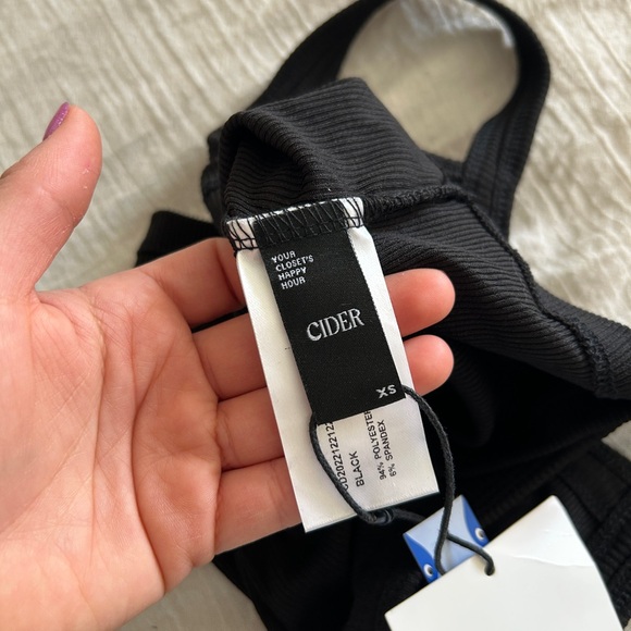 Black Ribbed Shirt - Picture 4 of 4